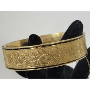 Floral Etched Gold Filled T&D Hinged Bangle Bracelet w/ Safety Chain